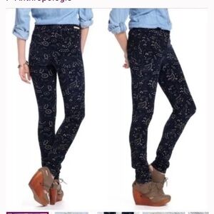 Anthropologie Pilcro tiny corduroy pants‎ size 29 serif skinny